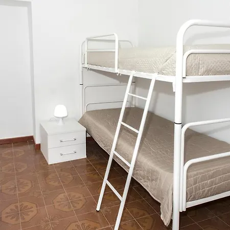 S299 - Sirolo, Trilocale In Aperta Campagna